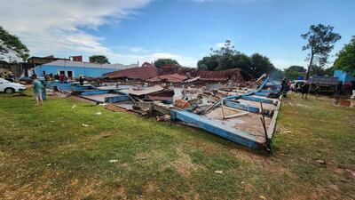 El polideportivo derrumbado donde falleció el niño talentoso, Willians Benítez.