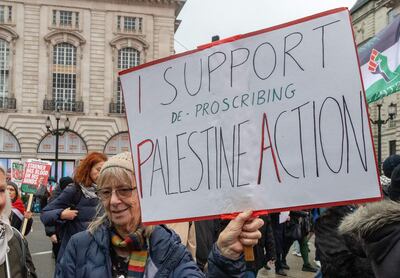 Un centenar de personas fueron arrestadas en distintas ciudades británicas por manifestarse a favor de Palestine Action
