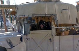 Soldados israelíes patrullando en una localidad de los Altos del Golán, zona ocupada por Israel, el pasado martes.