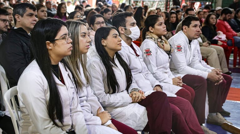 Las festividades reflejaron el compromiso institucional con la educación, la comunidad y los valores humanos.