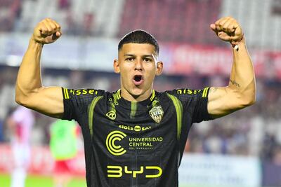 José Antonio Espínola Núñez (25 años), el futbolista con más cantidad de minutos en Recoleta, en el primer semestre.
