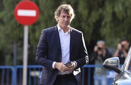 La Audiencia de Badajoz ha condenado a David Sánchez, hermano del presidente del Gobierno, a nueve años de inhabilitación para empleo público como autor por cooperación necesaria de un delito de prevaricación administrativa.