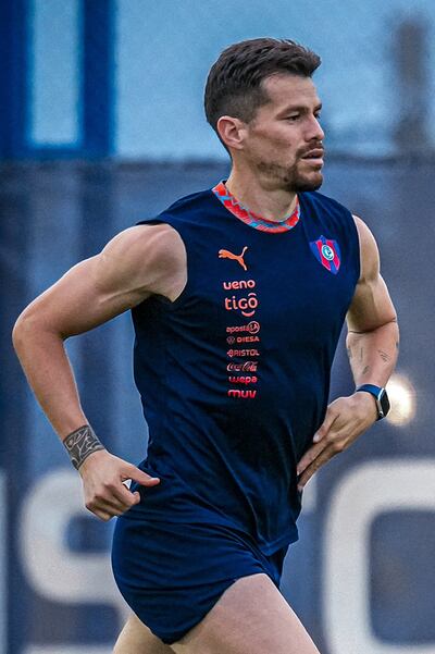 Gastón Claudio Giménez, en plena actividad física en la sede de Cerro Porteño.