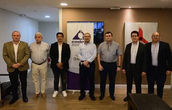 Herminio Martínez, Víctor Servín, Sebastián Beato, Miguel Carrizosa, Armin Hähner, Juan Pecci y Diego Lovera.