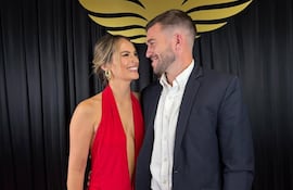 ¡Hermosa parejita! Michelle Peters y Tim Payne.
