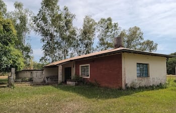 El viejo puesto de salud fue abandonado por el mal estado en que se encuentra