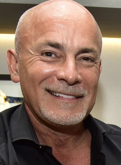 Miguel  Cardona, empresario.