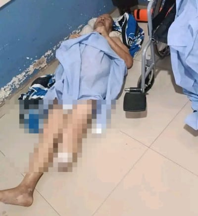 Uno de los pacientes abandonados en el Hospital Regional de Ciudad del Este.