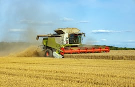 MAQUINARIA AGRÍCOLA MUEVE US$ 250 MILLONES AL AÑO