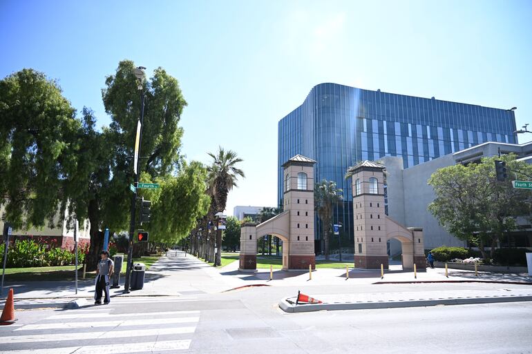 Una combinación arquitectónica en el centro de San José.