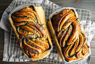 Babkas de sésamo negro.
