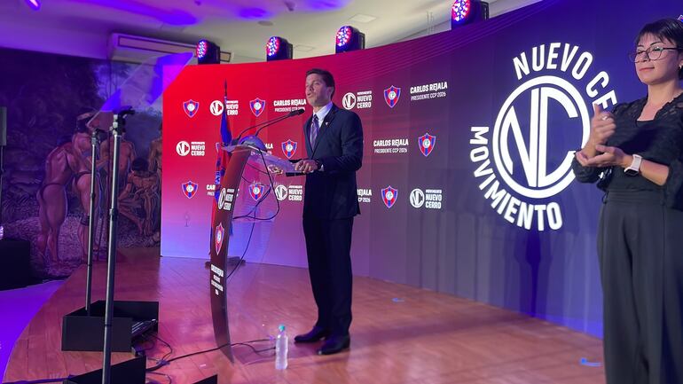 El ex parlamentario Carlos Rejala durante el lanzamiento de su candidatura a la presidencia del Cerro Porteño.