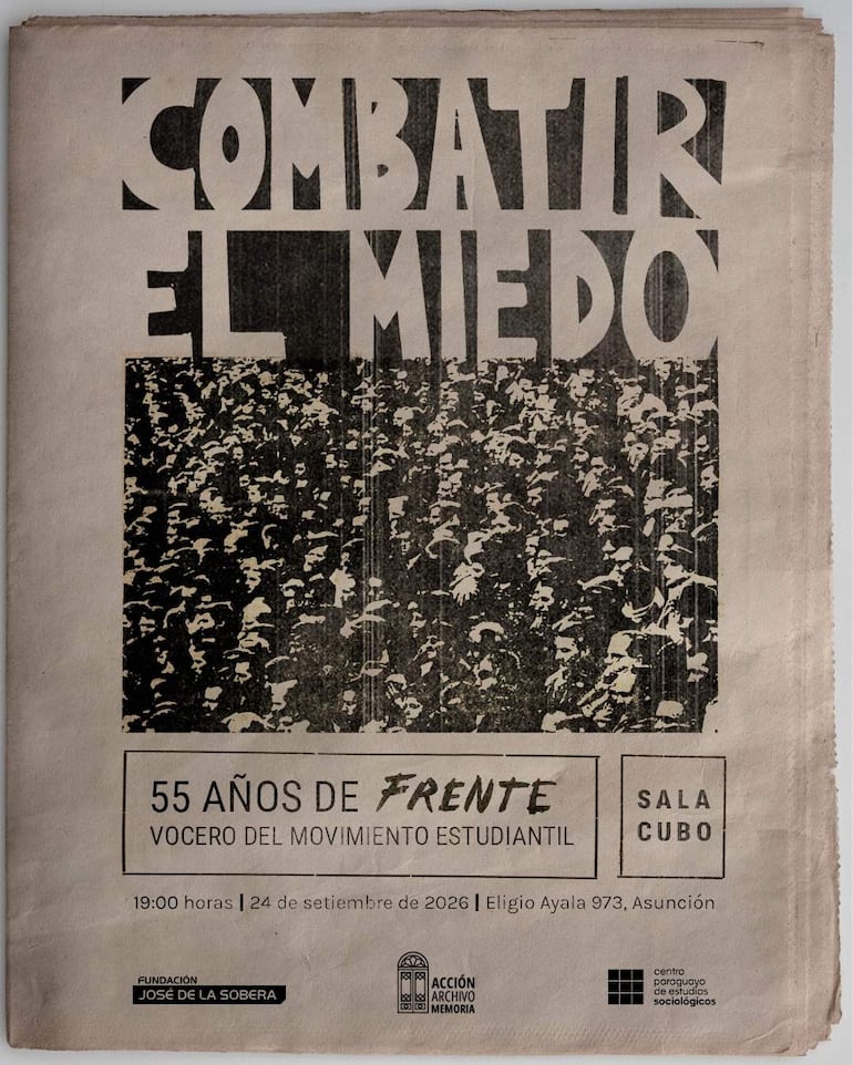 Cartel en blanco y negro sobre la exposición 'Combatir el miedo' en Sala Cubo, Asunción.