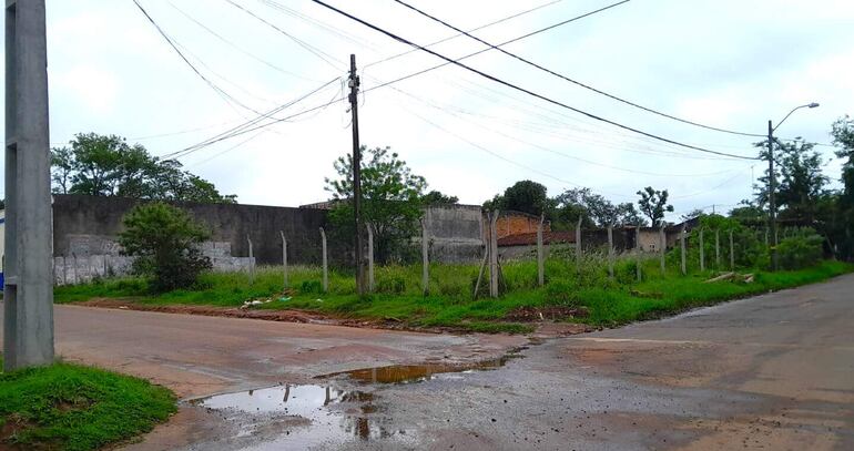 El predio cedido por la Municipalidad de Paraguarí sigue a la espera de la construcción de la sede fiscal.