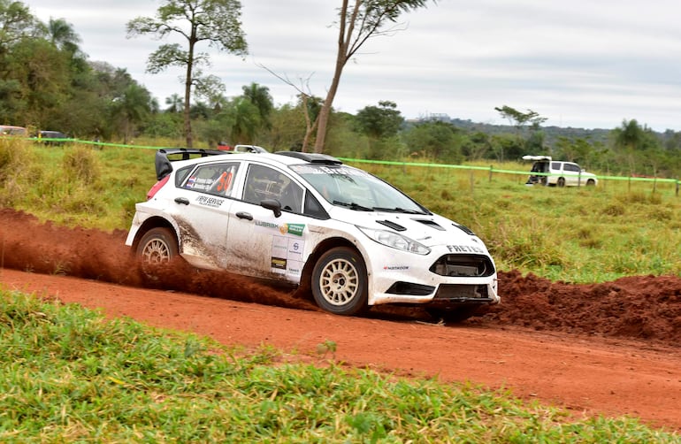 Campeonato Nacional de Super Prime en Arroyos y Esteros.