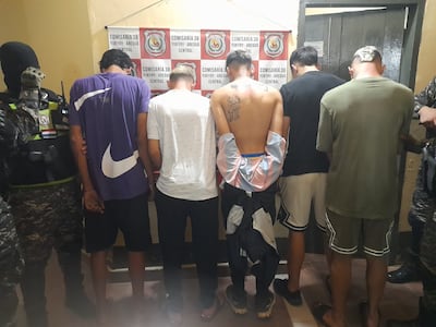 Los sospechosos fueron derivados a la comisaría jurisdiccional a cargo de la Fiscalía.