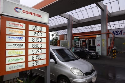 Más emblemas subieron desde ayer el precio de los combustibles. Tanto la cotización del gasoil y la nafta aumentó entre 600 y 800 por litro.