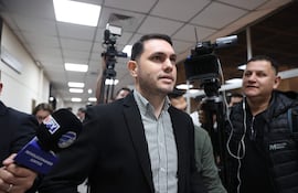 El exsenador Hernan Rivas.