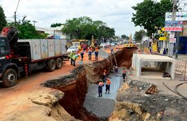 El fallido metrobús sigue causando perjuicios al Estado paraguayo.