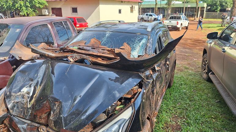 Vehículo en el que viajaba uno de los presuntos miembros de la banda que atracó en BNF en Natalio.