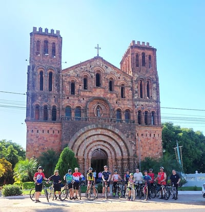 Circuito de Fe sobre ruedas: Ciclistas recorrieron las siete iglesias de Villarrica por Viernes Santo