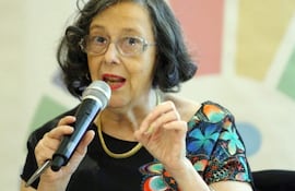 Line Bareiro, politóloga, investigadora, activista por los derechos humanos, feminista y académica.