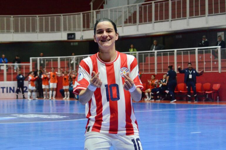 La selección paraguaya debutó en la Copa América Femenina de Futsal FIFA con victoria sobre Ecuador en la Arena Malvinas Argentinas, en Buenos Aires.