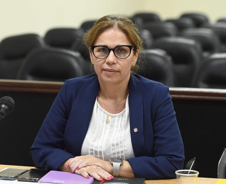 Fiscal María Irene Álvarez, de la Unidad Especializada de Lucha contra el Narcotráfico y Crimen Organizado.