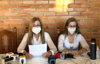 Hijas del exvicepresidente Óscar Denis.