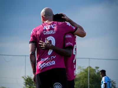 El paraguayo Carlos González (9), futbolista de Independiente del Valle.