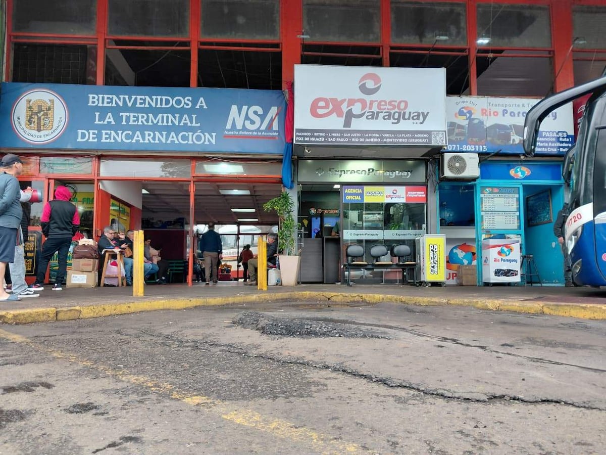 Terminal de Ómnibus de Encarnación: “Se quedó en el tiempo”