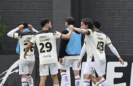 Fernando Fernández marcó el gol y la diferencia para el triunfo de Guaraní sobre Trinidense.