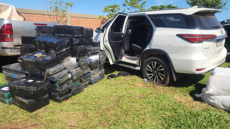 Carga récord de 88 toneladas de marihuana desata guerra entre Rachid y Riera