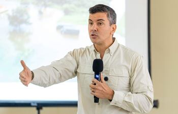 Santiago Peña, Presidente de la República en Mariscal Estigarribia.