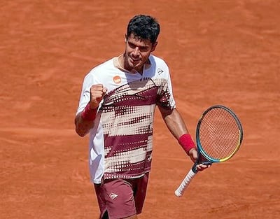 Adolfo Daniel Vallejo ganó este lunes en dobles y el martes debuta en individuales contra el español Miguel Damas en Bastad, Suecia.
