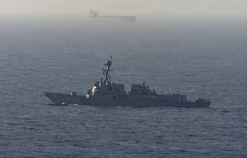 Un buque destructor de la Marina de los Estados Unidos patrulla en el mar Arábigo, el pasado 21 de abril.