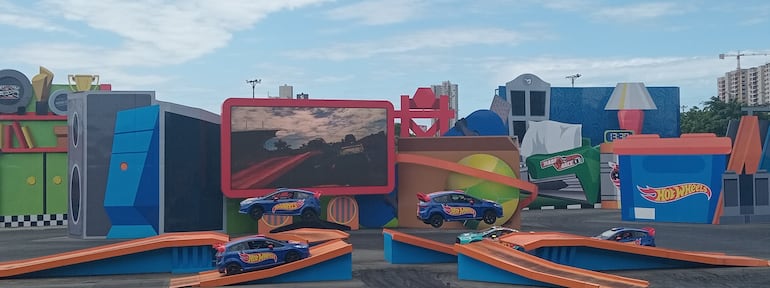 Cuando los motores se encienden, la emoción es total permitiendo vivir una experiencia que se aplaude y se recuerda.