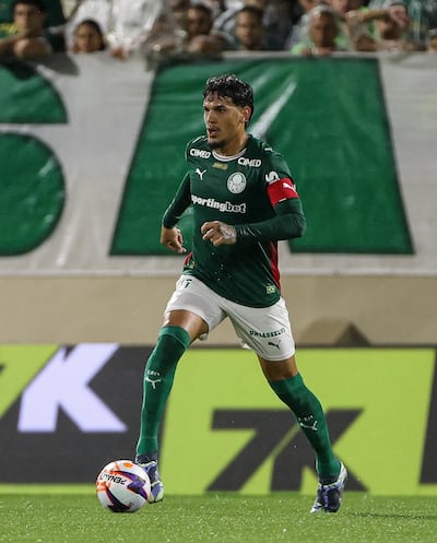 Gustavo Gómez, capitán de Palmeiras, llegó a la cifra de 113 victorias con su club, superando a Emerson Lão (112).