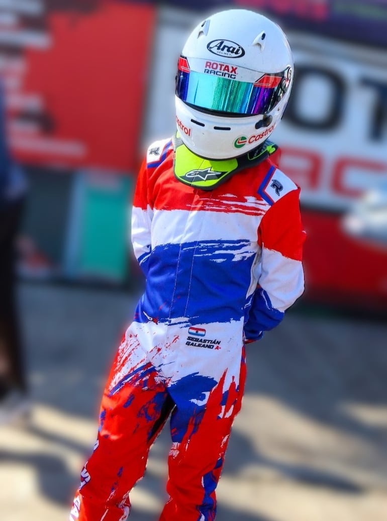 Seba Galeano (13 años), piloto paraguayo de karting.