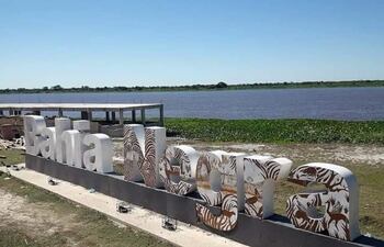 La lejana Bahía Negra es el sitio por donde estarían realizando el paso de vehículos hacia territorio boliviano, por una propiedad indígena.