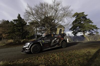 Sebastien Ogier sigue en primer lugar en Montecarlo