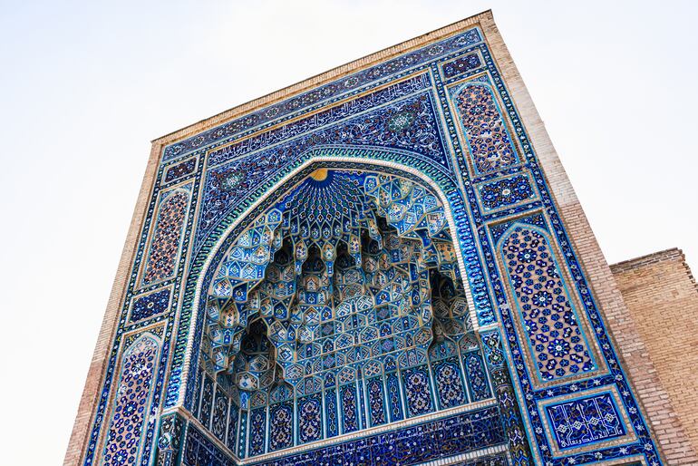 Portal del mausoleo Gur-e Amir, Uzbekistán.