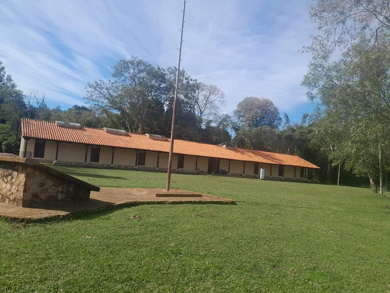 El pabellón La Rosada del Parque Nacional Ybycuí, sede del museo, fue restaurado y puesto en valor, quedando nuevamente habilitado para los visitantes.