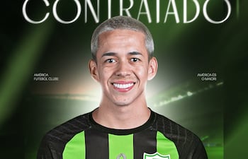 Con esta imagen, el América Futebol Clube de Minas Gerais dio oficialmente la bienvenida el mediapunta paraguayo Matías Emanuel Segovia Torales, de 23 años.