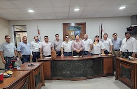 Intendentes del departamento de Caaguazú se reunieron con el gobernador Marcelo Soto Pavón para sentar postura contra el plan "Hambre Cero" de Santiago Peña.