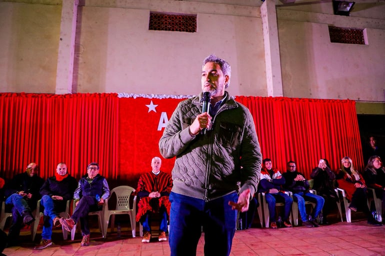 Mario Abdo Benítez.