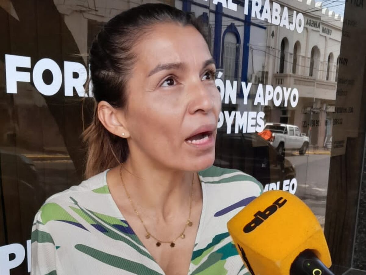 Médicos convocan a huelga tras fallida tripartita con el Ministerio de Salud