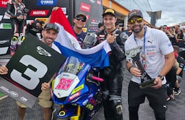 Nuestros compatriotas del Superbike Paraguay marcaron presencia el fin de semana en Brasil. Pedro Valiente subió dos veces al podio Goiânia.