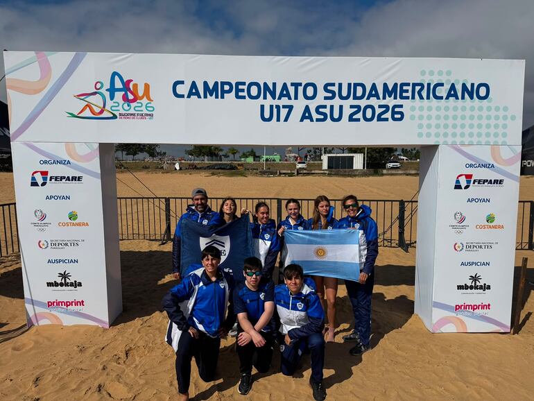 Club de Remos Escandinavos de Tigres, Argentina, de gran performance en el Sudamericano con sus coaches Agustín Gabba, hijo de remeros olímpicos, y Lorena Corengia, capitana de la institución y olímpica en Atlanta 96’.