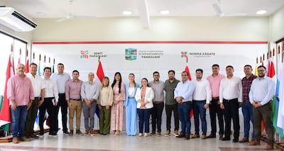 Diecisiete de los 18 intendentes electos participaron, junto a la gobernadora Norma Zárate de Monges (ANR), de la convocatoria al diálogo de trabajo realizada en la Gobernación de Paraguarí.